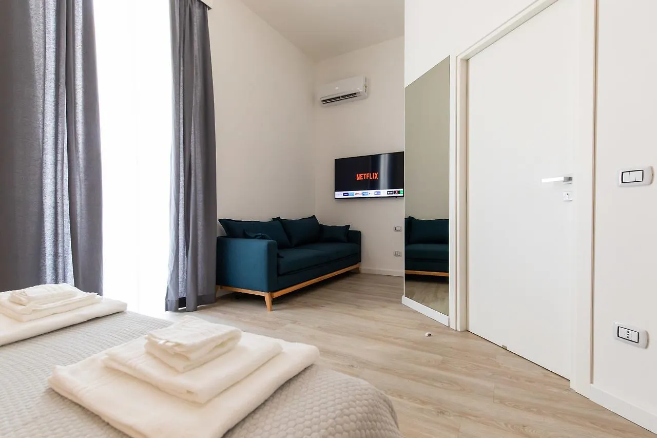 Palazzo Della Porta Bed & Breakfast Naples 5*,